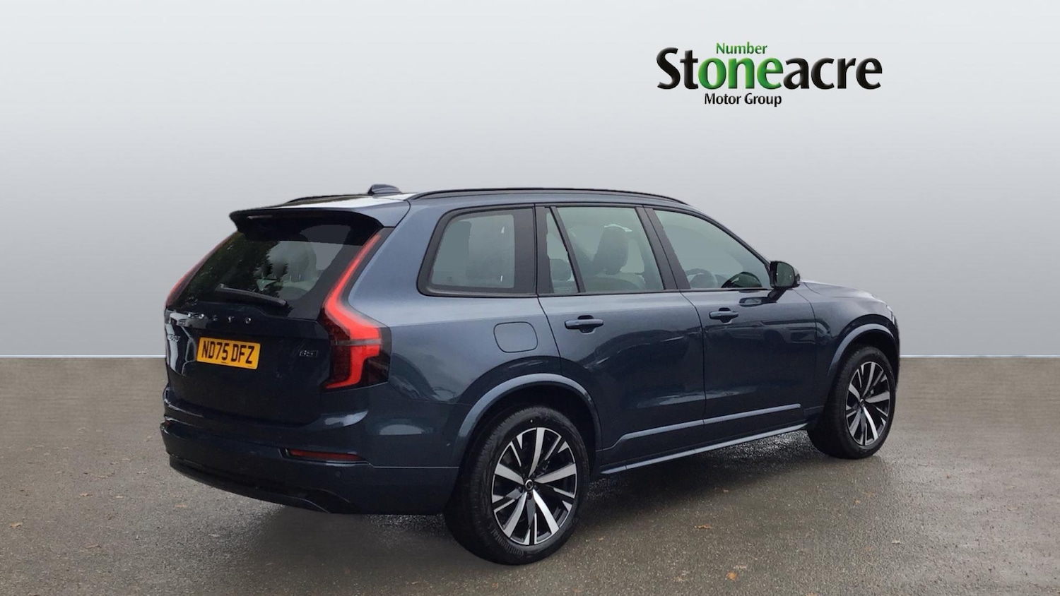 Used Volvo XC90 2025 for sale - 76398281: Photo 2