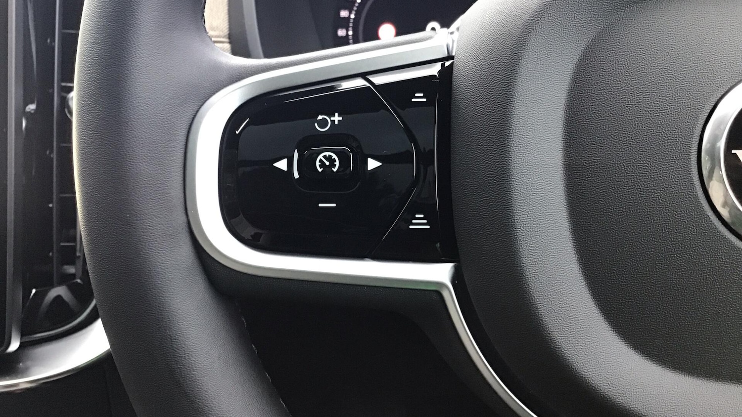 Used Volvo XC90 2025 for sale - 76398281: Photo 27