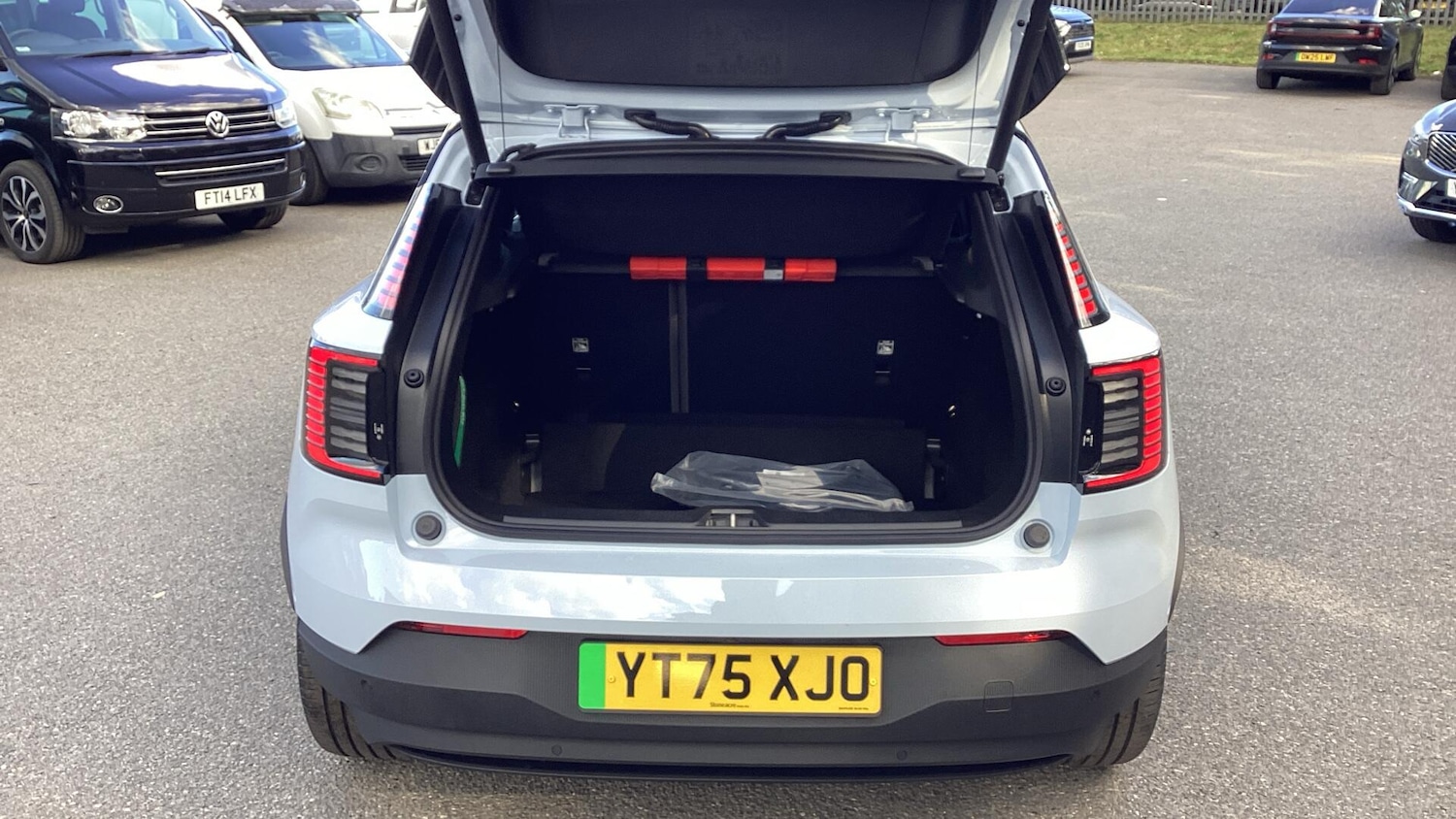 Used Volvo EX30 2025 for sale - 77119582: Photo 13