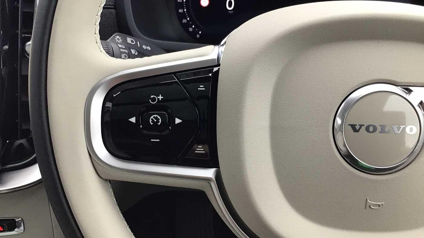 Used Volvo XC90 for sale - 76326041: Photo 27