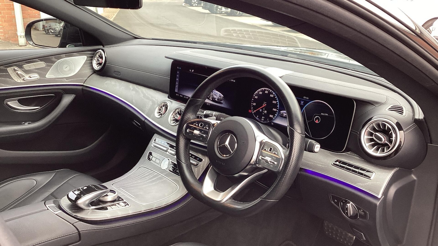 Used Mercedes-Benz CLS 2018 for sale - 76521989: Photo 4