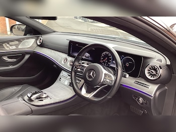 Used Mercedes-Benz CLS 2018 for sale - 76521989: Photo