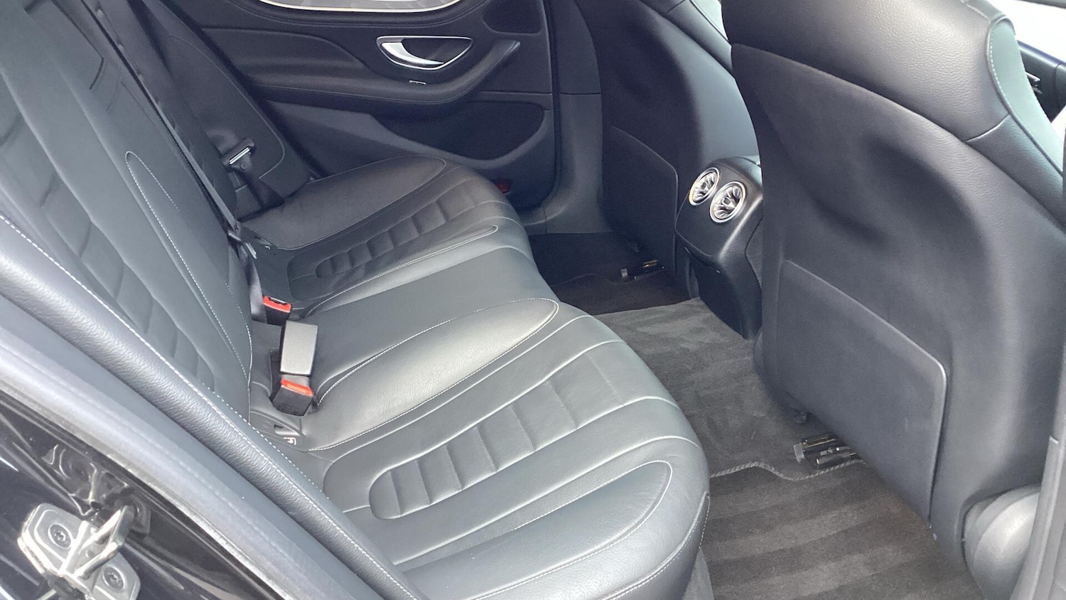 Used Mercedes-Benz CLS 2018 for sale - 76521989: Photo 6