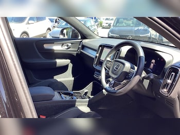 Used Volvo XC40 2025 for sale - 79061901: Photo