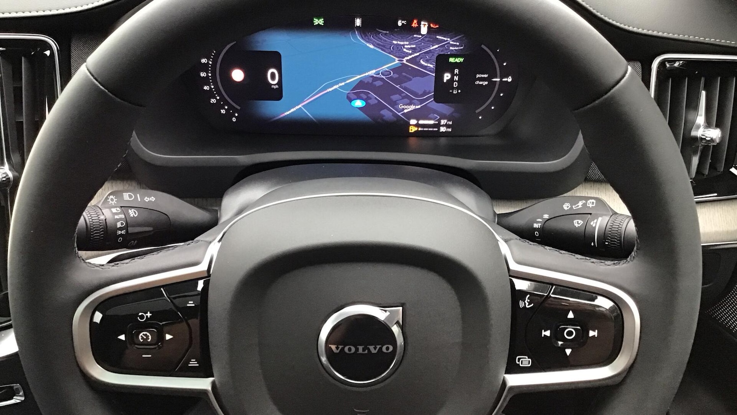 Used Volvo XC90 2025 for sale - 76591989: Photo 33