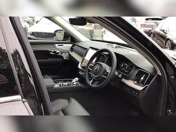 Used Volvo XC90 2025 for sale - 76591989: Photo