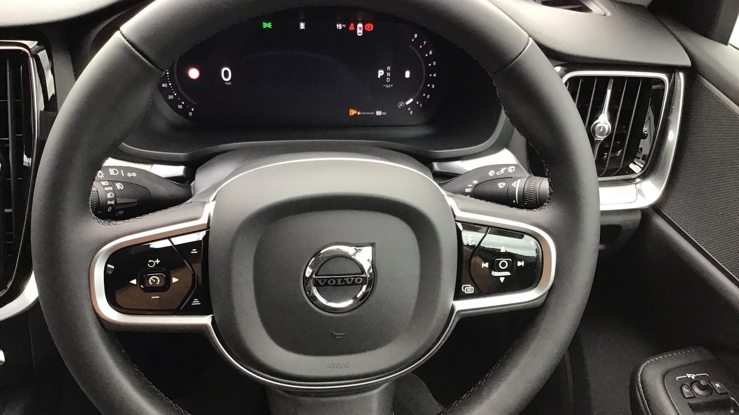 Used Volvo V60 2025 for sale - 76549435: Photo 25