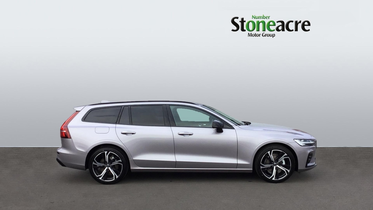 Used Volvo V60 2025 for sale - 76549435: Photo 3