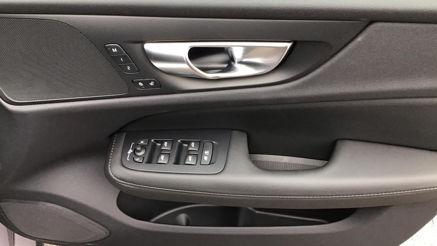 Used Volvo V60 2025 for sale - 76549435: Photo 39