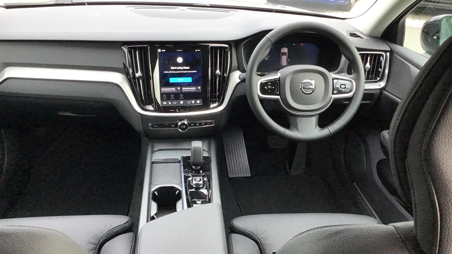 Used Volvo V60 2025 for sale - 76549435: Photo 5