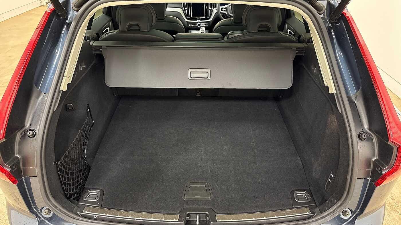 Used Volvo XC60 2025 for sale - 76823902: Photo 14