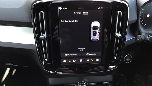 Used Volvo XC40 2025 for sale - 76239277: Photo 23
