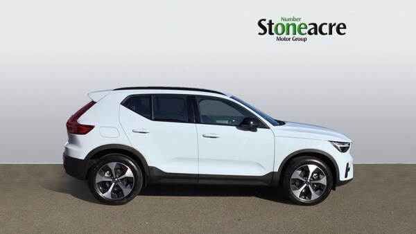 Used Volvo XC40 2025 for sale - 76239277: Photo 3