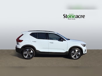Used Volvo XC40 2025 for sale - 76239277: Photo 3