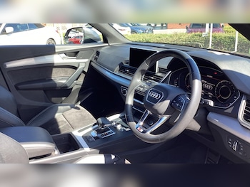 Used Audi Q5 2019 for sale - 78335500: Photo