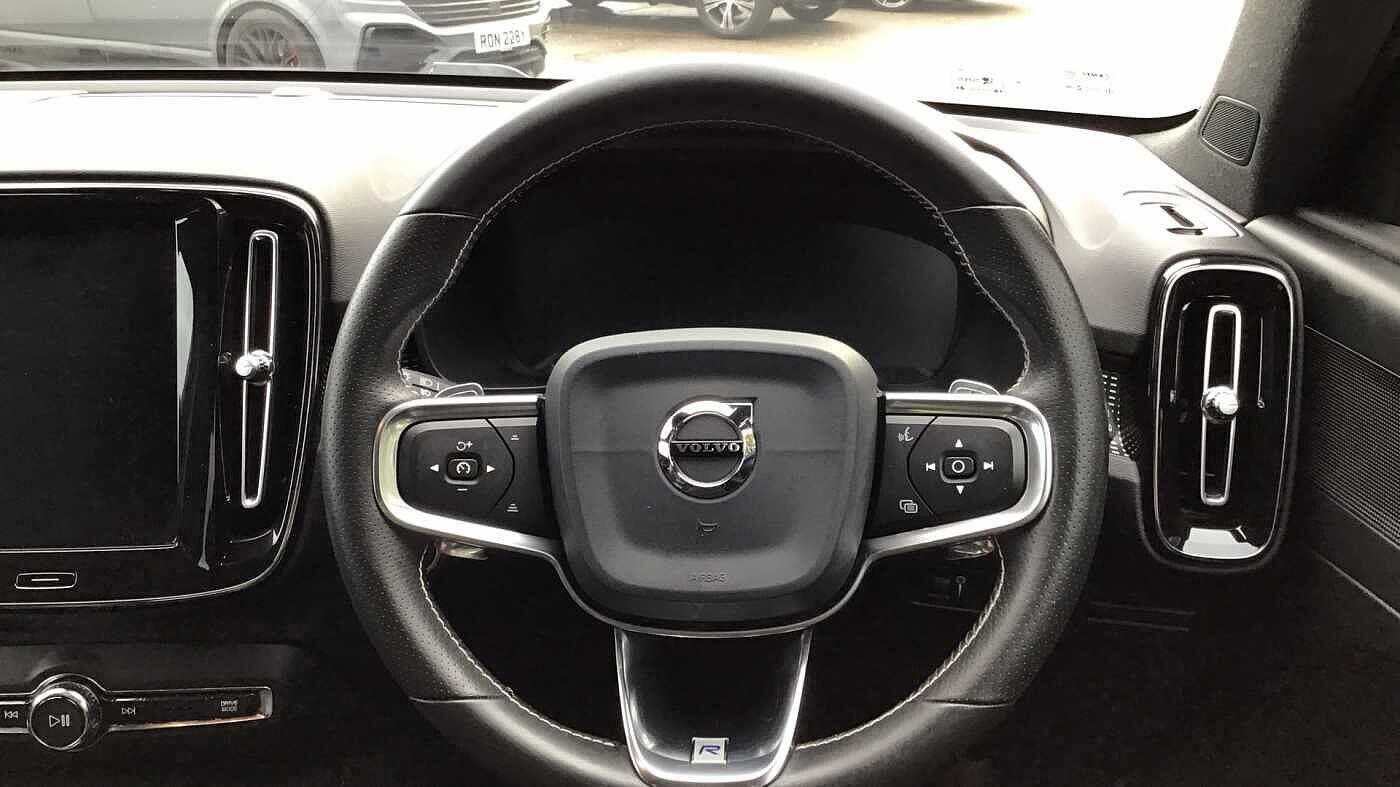 Used Volvo XC40 for sale - 76727890: Photo 13