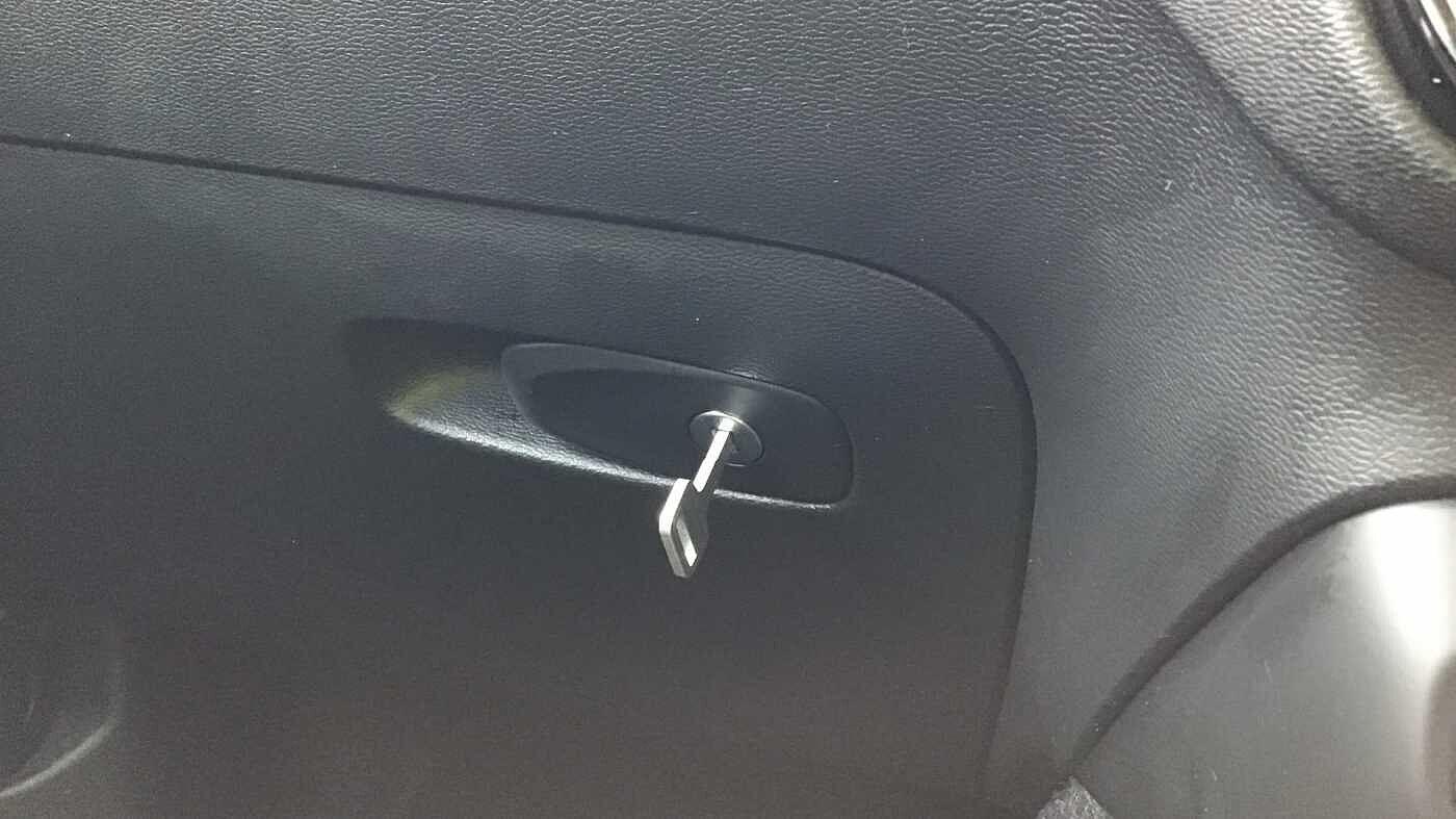 Used Volvo XC40 for sale - 76727890: Photo 29