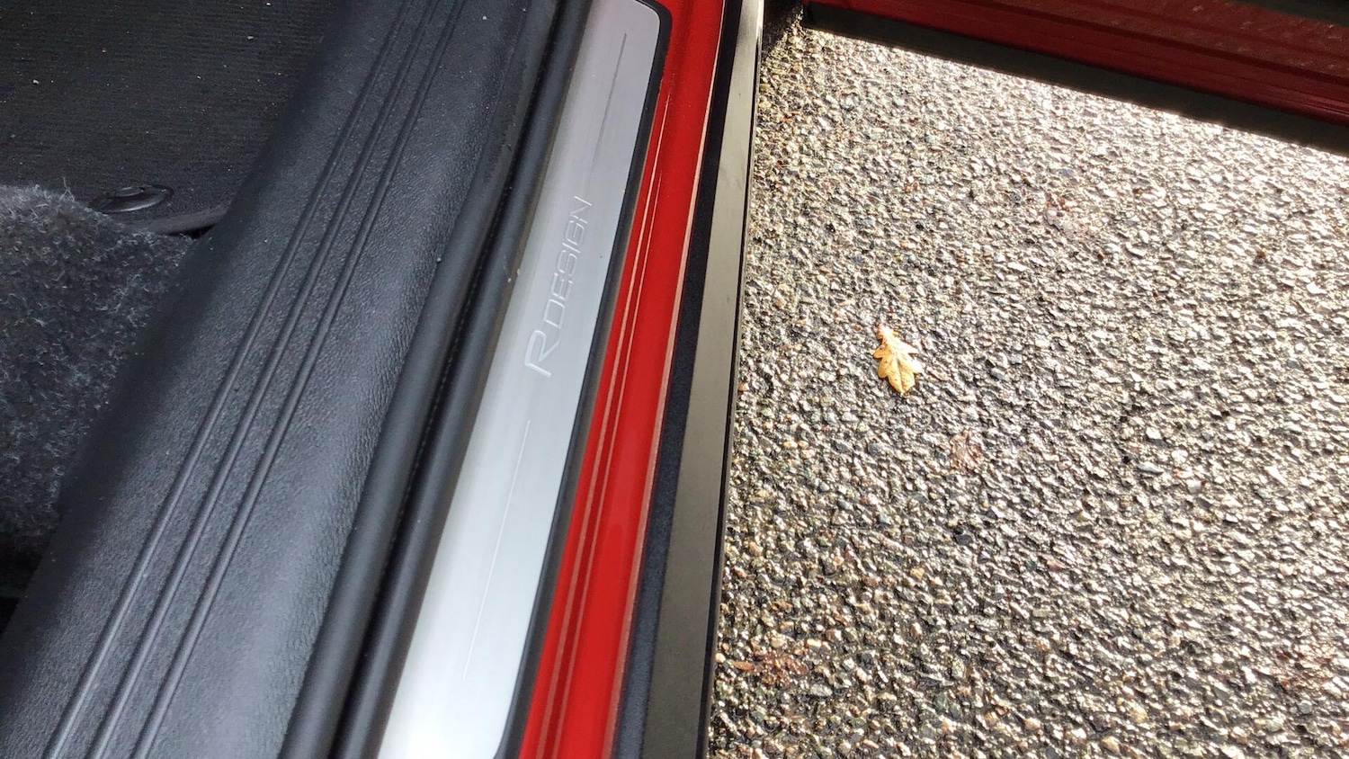 Used Volvo XC40 for sale - 76727890: Photo 32