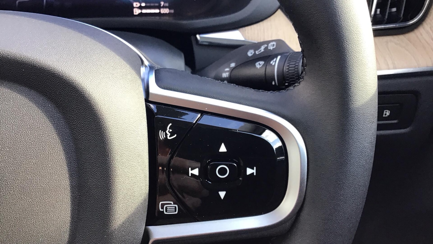 Used Volvo XC60 2025 for sale - 77119716: Photo 30