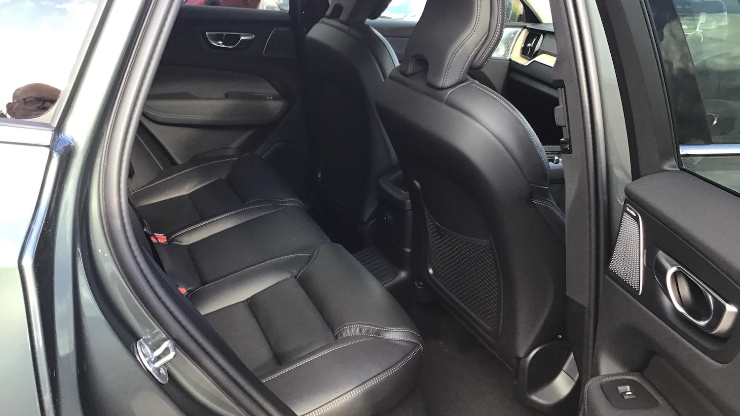 Used Volvo XC60 2025 for sale - 77119716: Photo 6