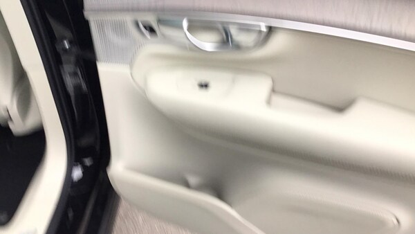 Used Volvo XC90 2025 for sale - 76283448: Photo 37