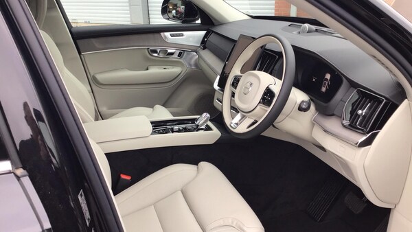 Used Volvo XC90 2025 for sale - 76283448: Photo 4