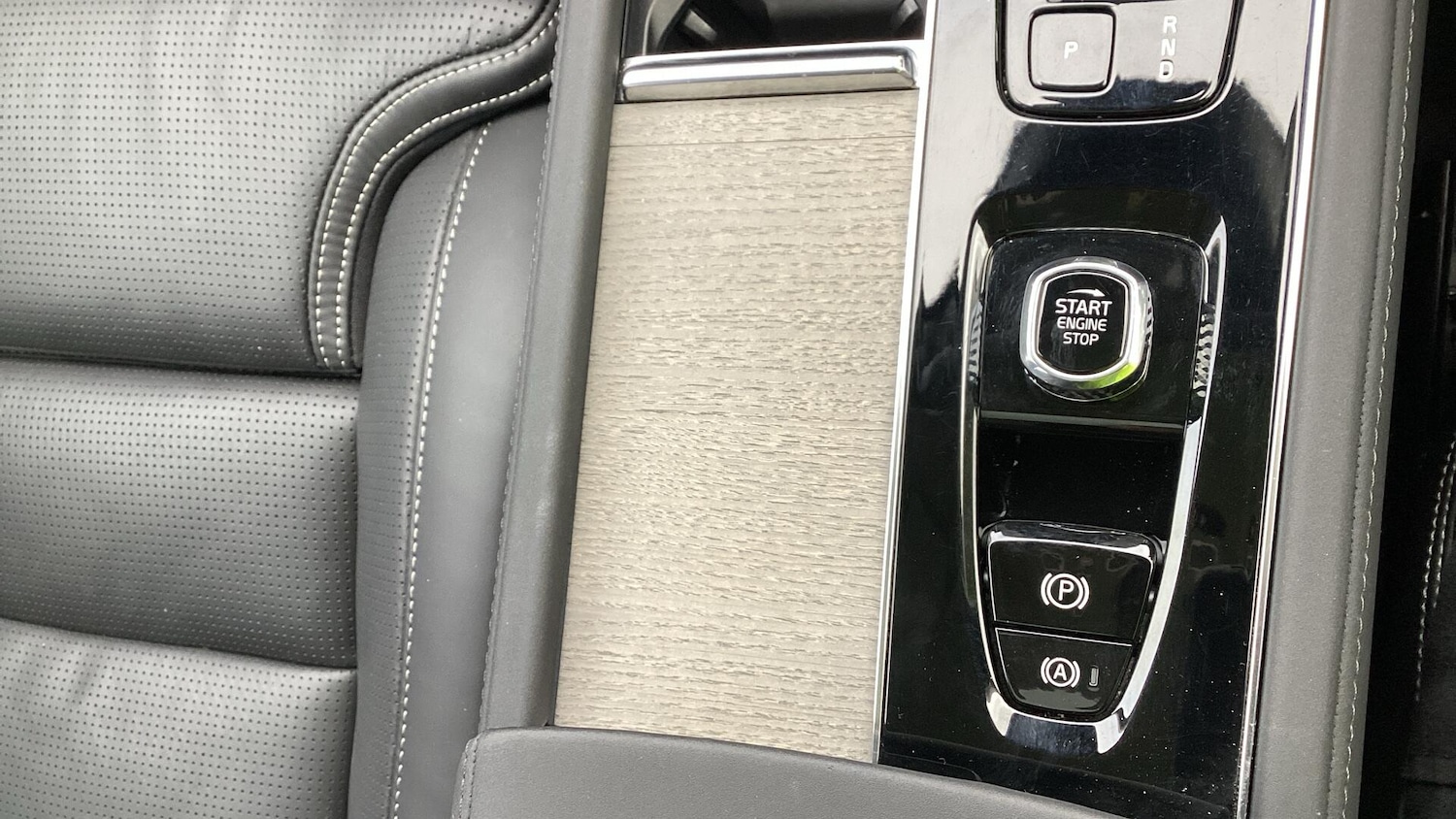 Used Volvo XC90 2025 for sale - 77598569: Photo 15