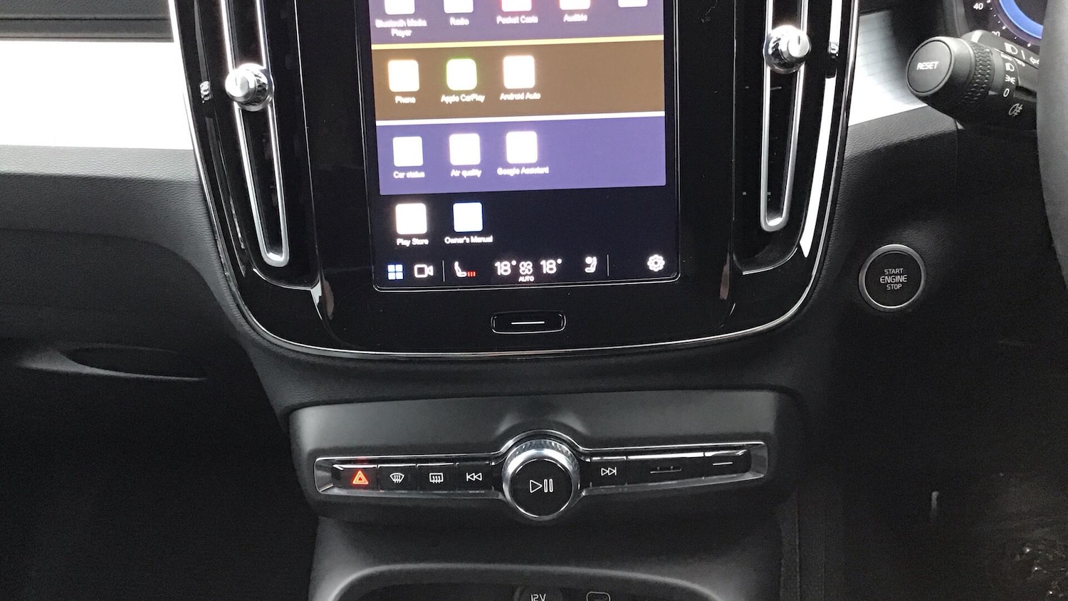 Used Volvo XC40 2023 for sale - 76657706: Photo 18