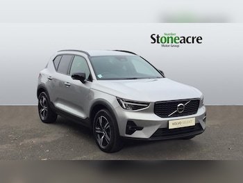 (72) - Plus, B3 mild hybrid, Petrol, Dark 5-Door