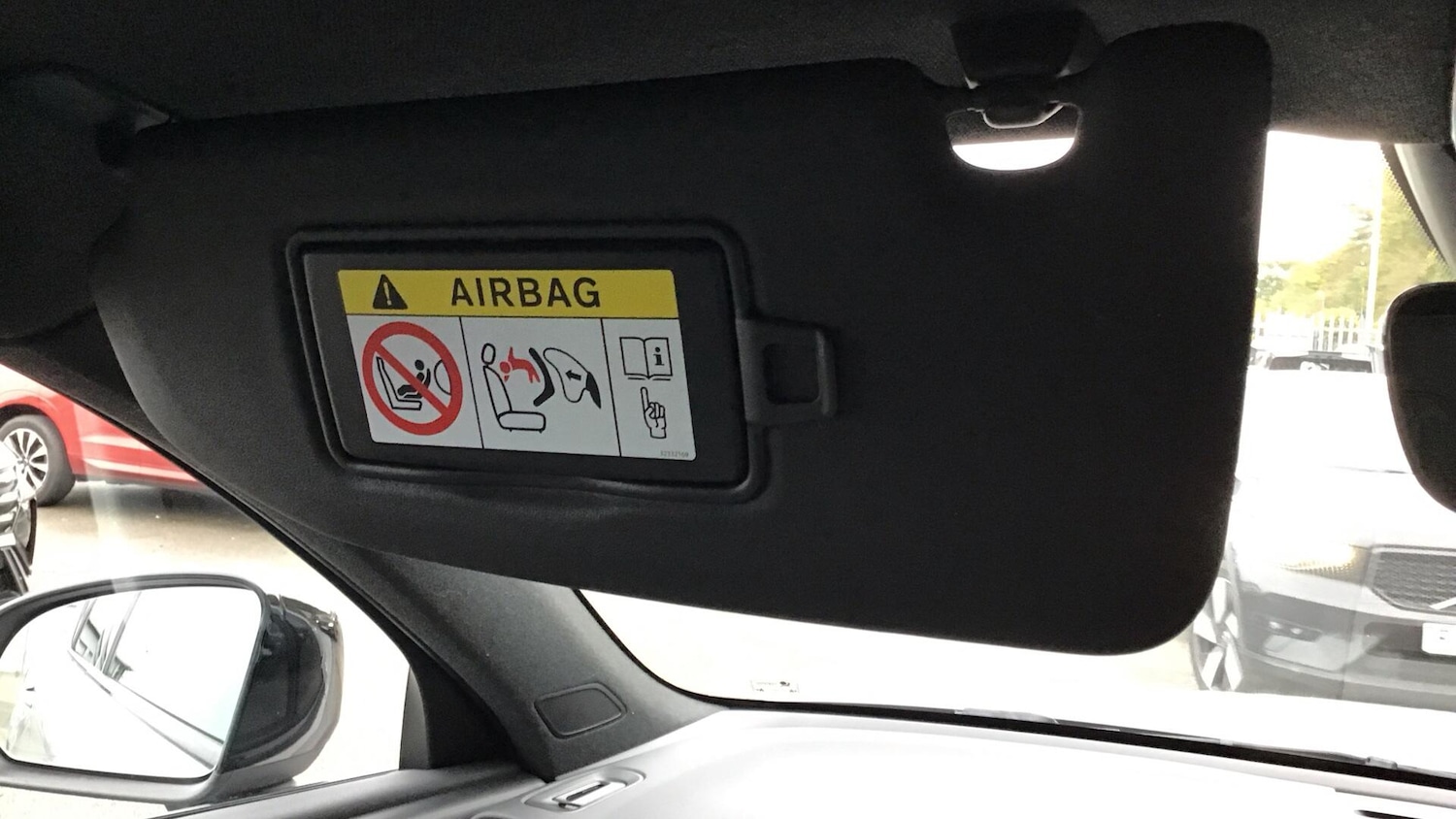 Used Volvo XC40 2023 for sale - 76657706: Photo 27