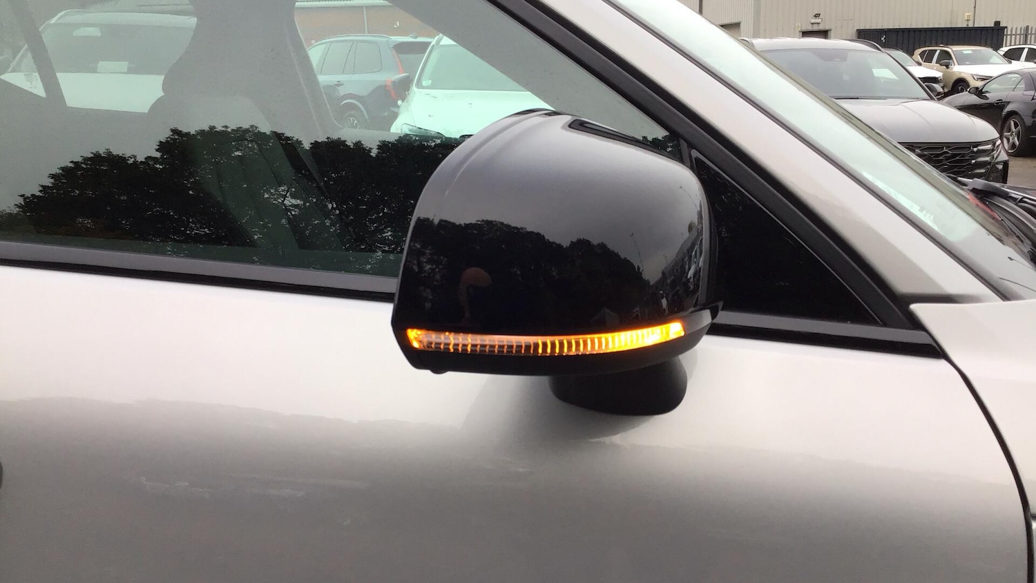 Used Volvo XC40 2023 for sale - 76657706: Photo 34