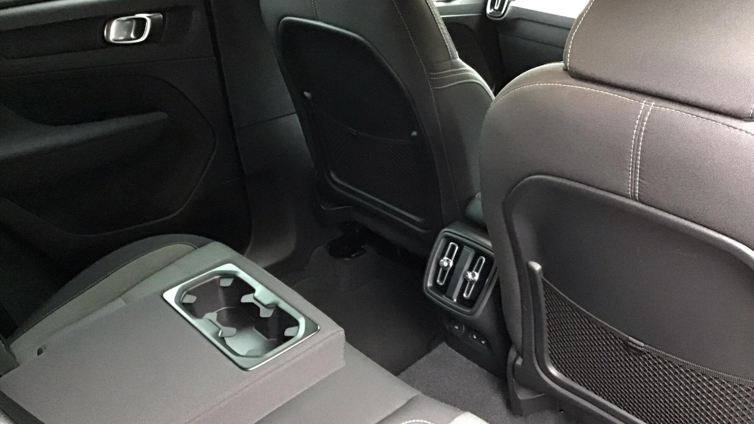 Used Volvo XC40 2023 for sale - 76657706: Photo 35