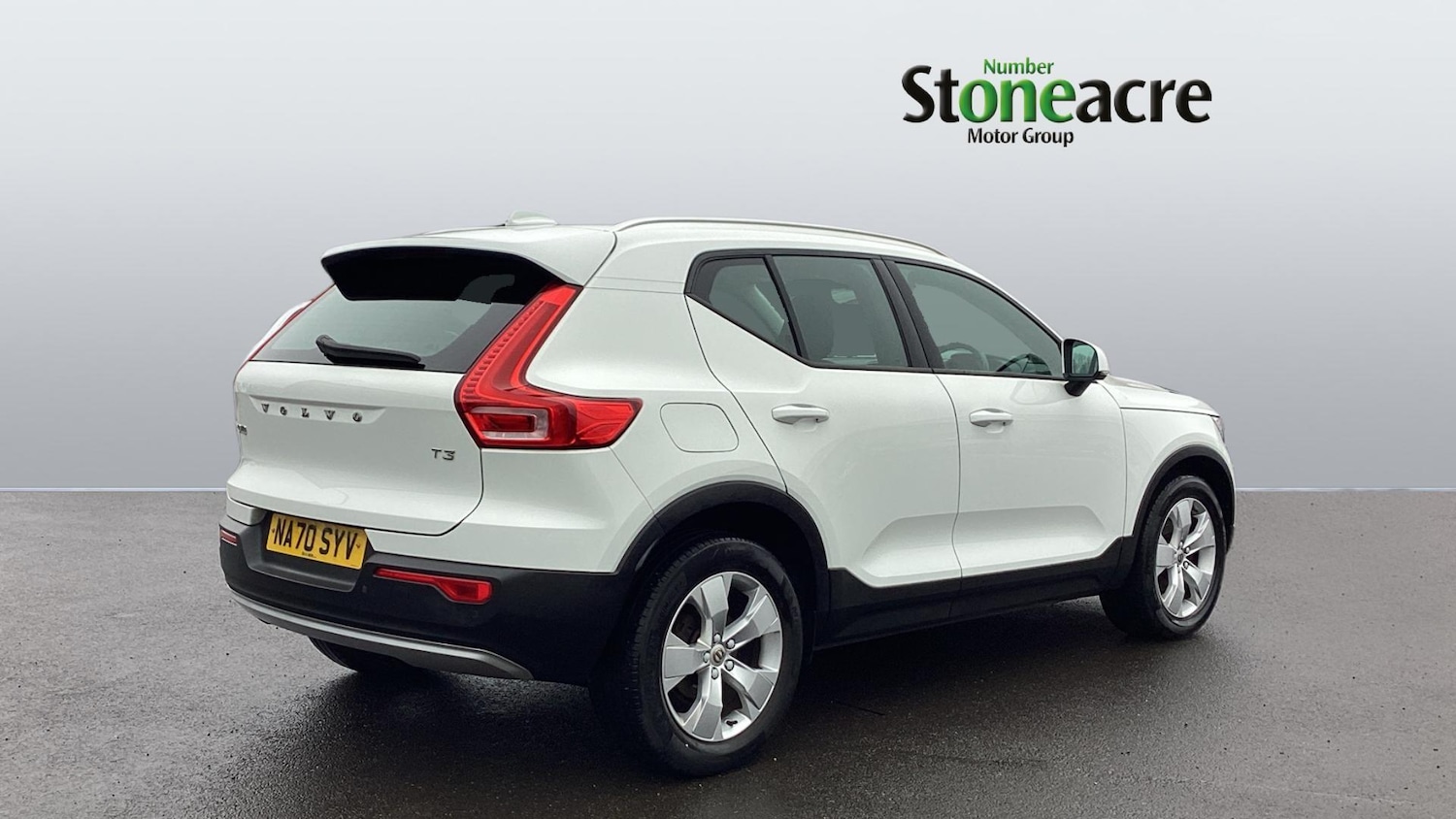 Used Volvo XC40 2020 for sale - 77440035: Photo 2