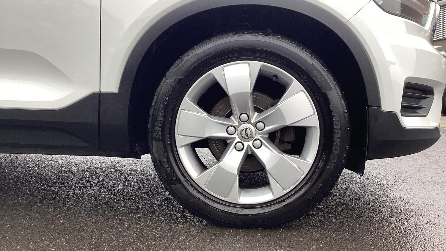 Used Volvo XC40 2020 for sale - 77440035: Photo 9