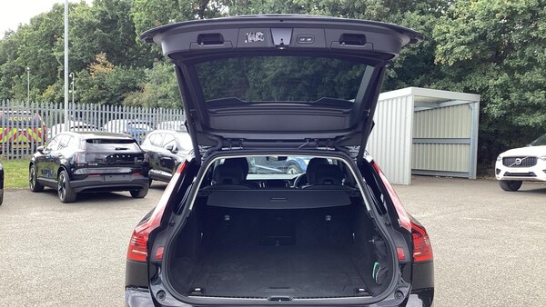 Used Volvo V90 2024 for sale - 75622951: Photo 13