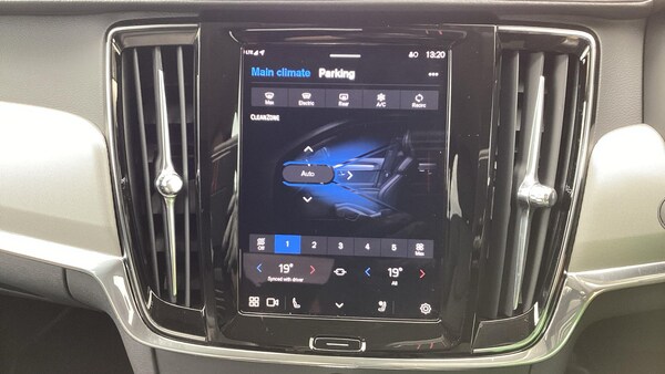 Used Volvo V90 2024 for sale - 75622951: Photo 27