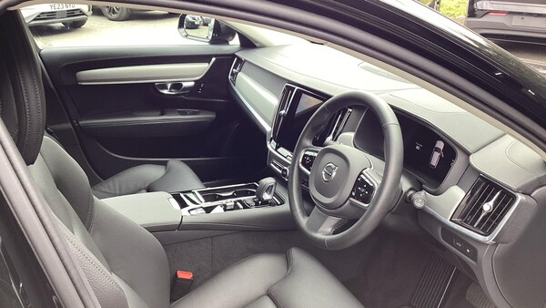Used Volvo V90 2024 for sale - 75622951: Photo 4