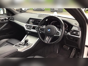 Used BMW 4 Series 2022 for sale - 76441019: Photo