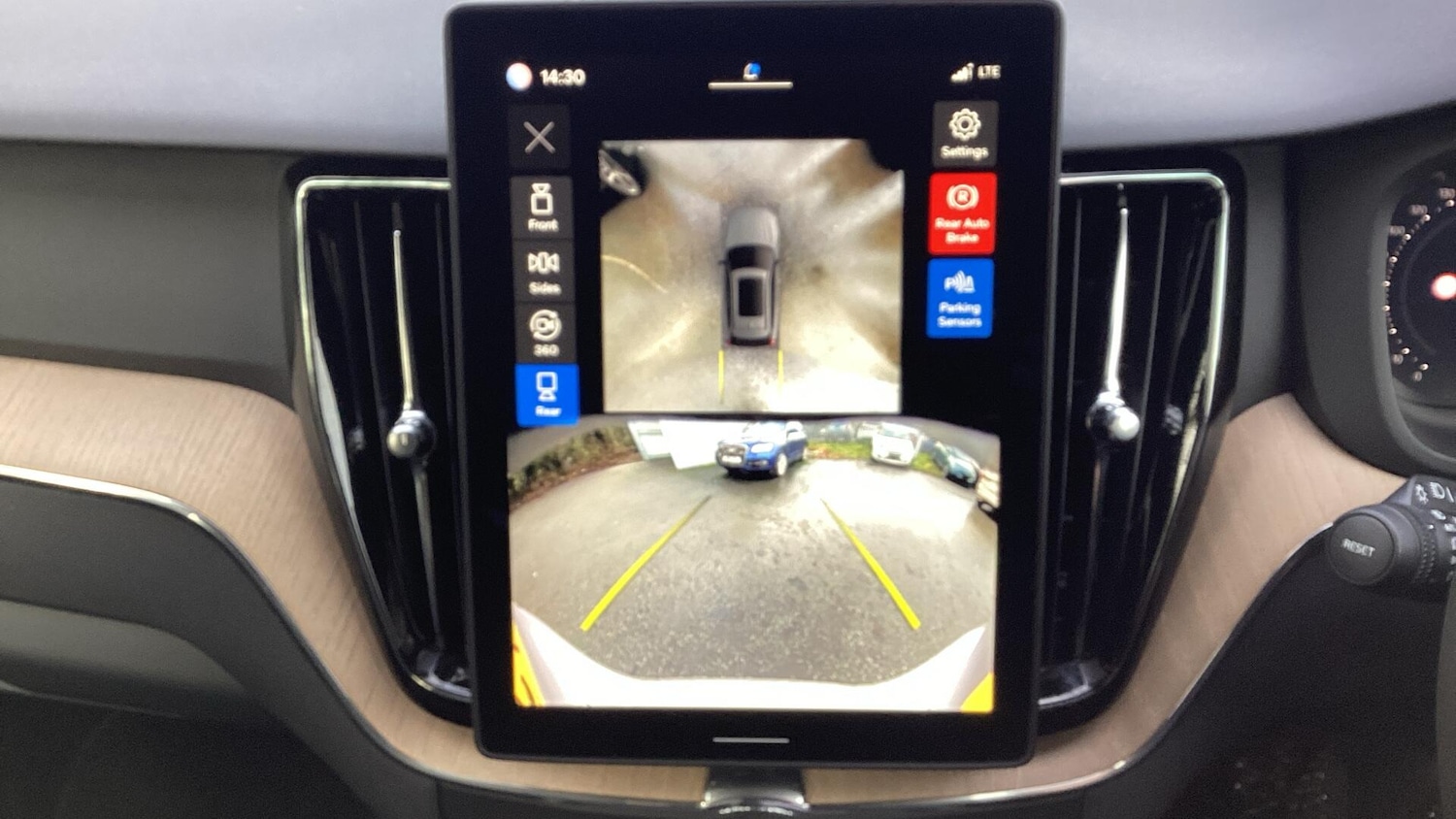 Used Volvo XC60 for sale - 77625632: Photo 26