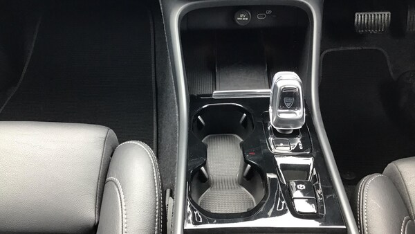 Used Volvo XC40 2025 for sale - 76239852: Photo 15