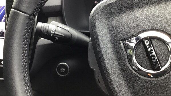 Used Volvo XC40 2025 for sale - 76239852: Photo 27