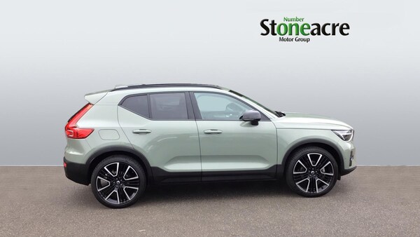 Used Volvo XC40 2025 for sale - 76239852: Photo 3