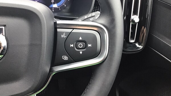 Used Volvo XC40 2024 for sale - 76306989: Photo 23
