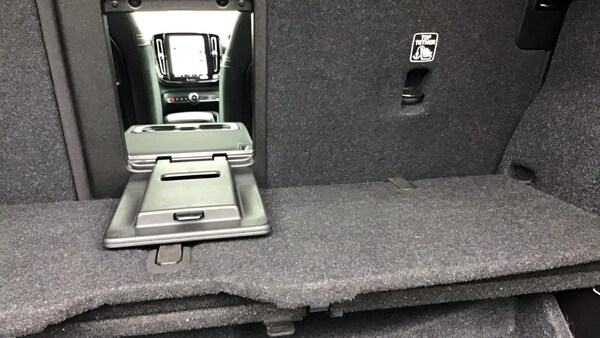 Used Volvo XC40 2024 for sale - 76306989: Photo 40