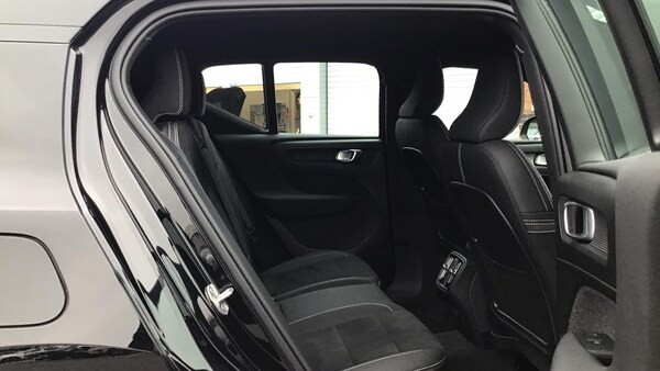 Used Volvo XC40 2024 for sale - 76306989: Photo 6