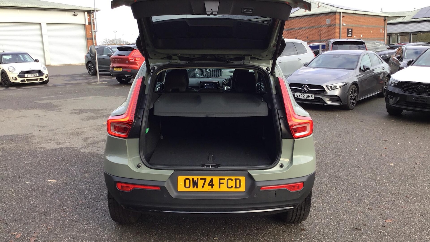 Used Volvo XC40 2024 for sale - 76620564: Photo 13