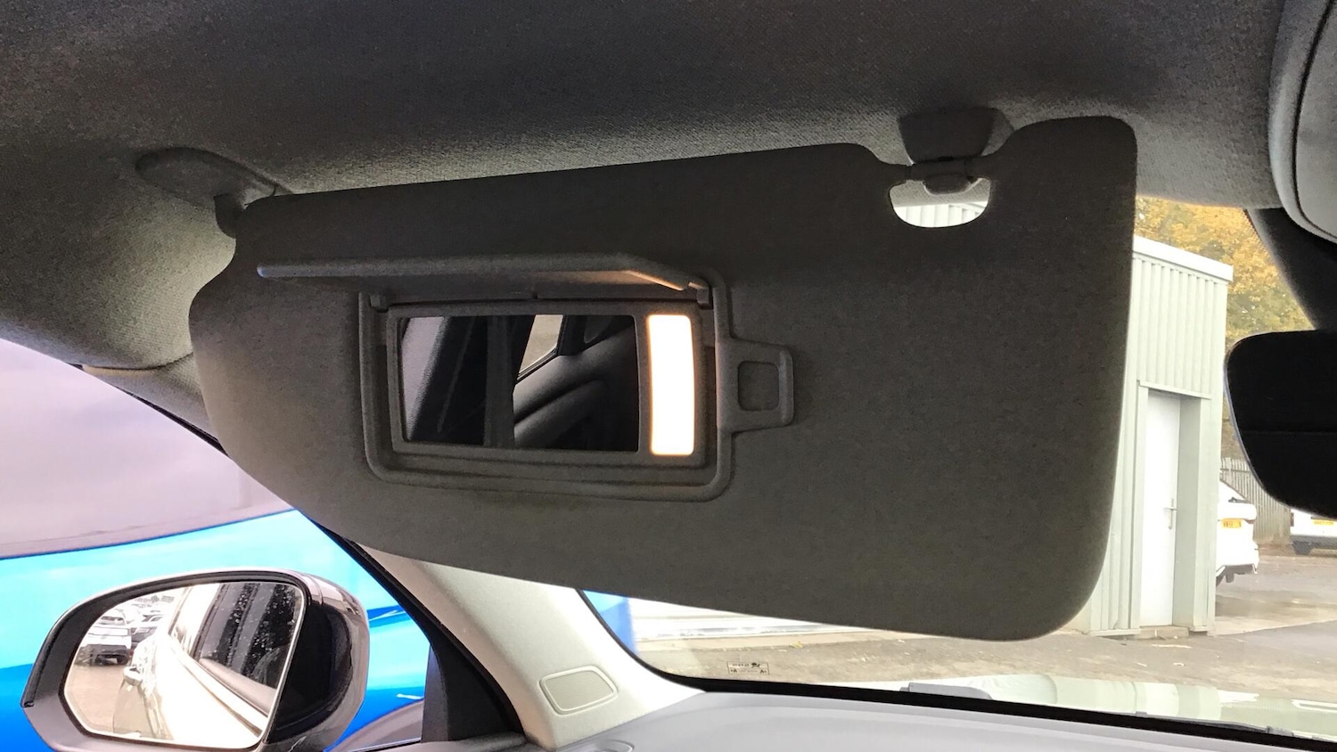 Used Volvo XC40 2024 for sale - 76620564: Photo 28