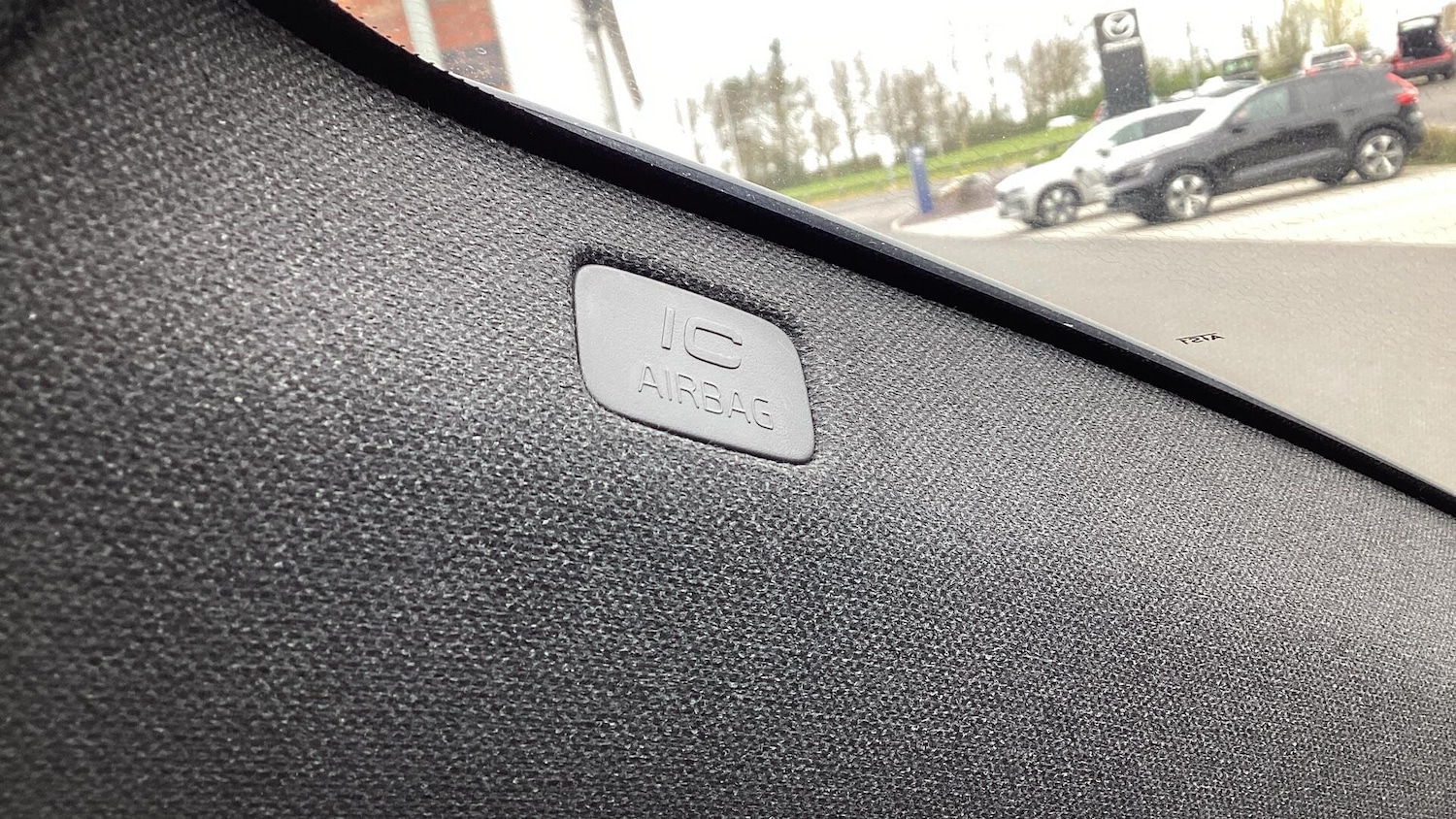 Used Volvo XC40 2025 for sale - 78203864: Photo 33