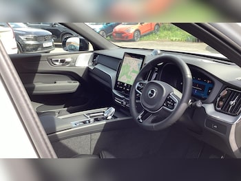 Used Volvo XC60 2026 for sale - 78751990: Photo