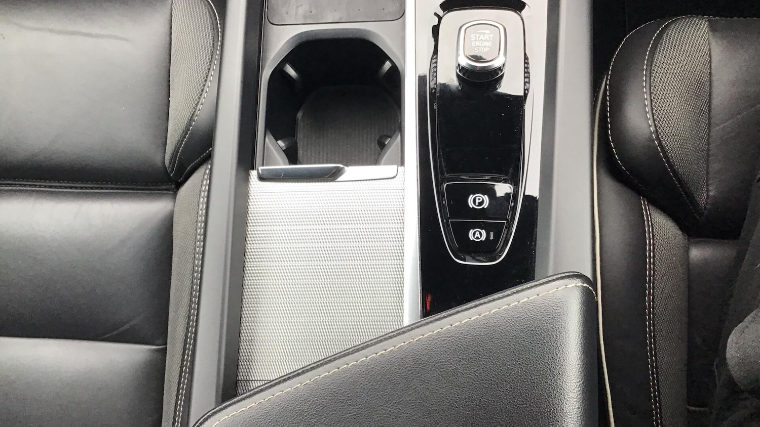 Used Volvo XC60 2022 for sale - 76440295: Photo 17